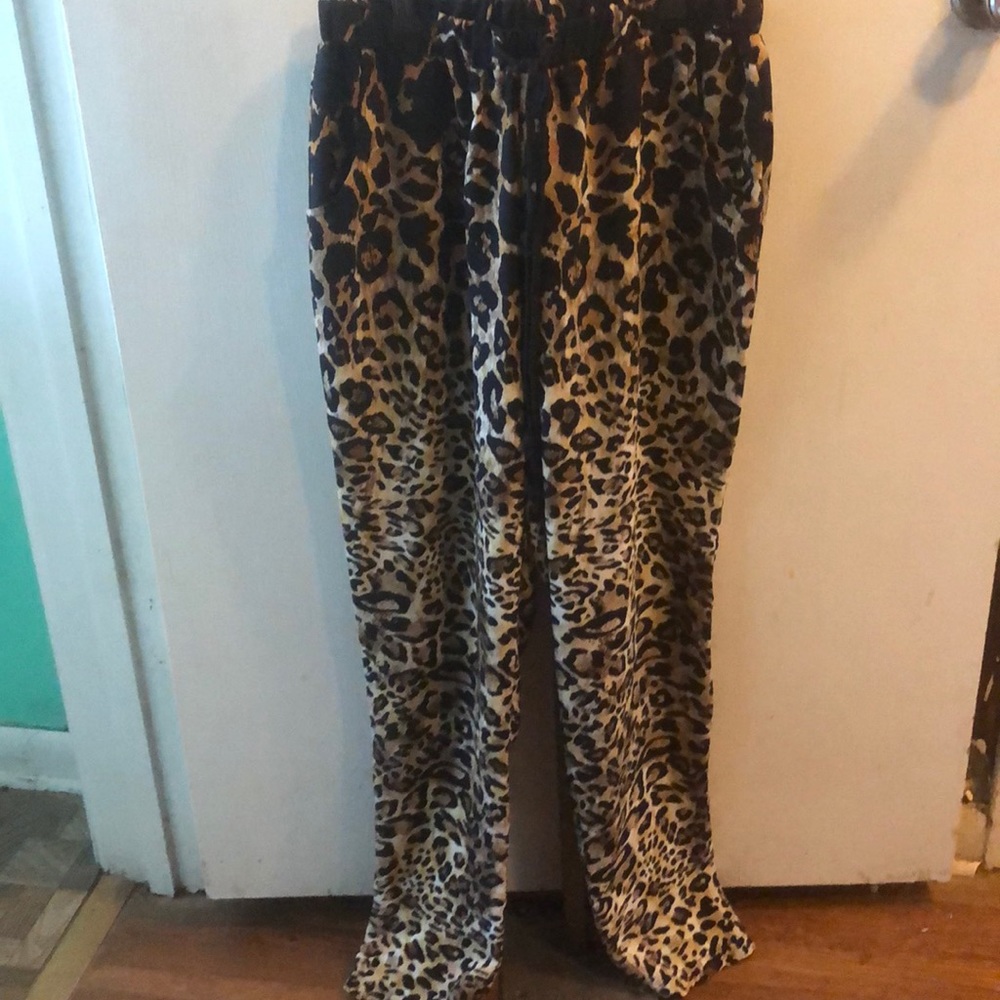 Leopard pants - Picture 2 of 3